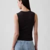 Modernes Tanktop mit Rundhalsausschnitt