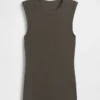 Modernes Tanktop mit Rundhalsausschnitt