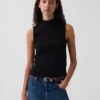 Modernes Tanktop mit Stehkragen