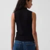 Modernes Tanktop mit Stehkragen