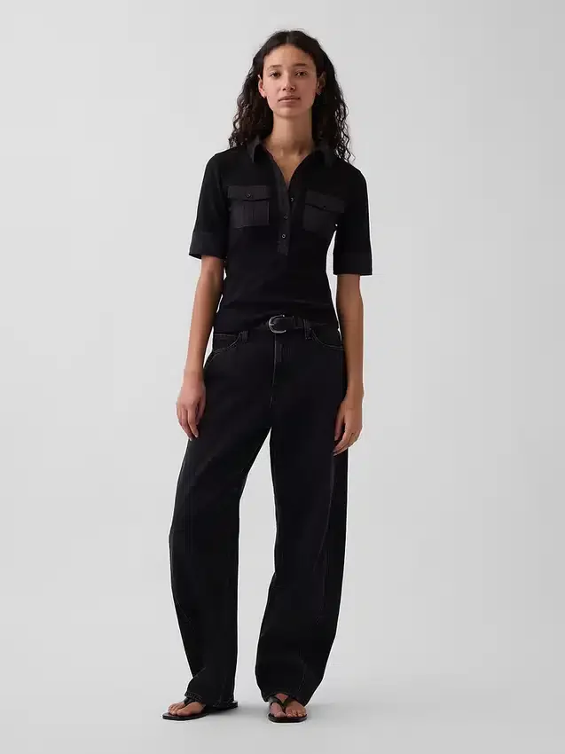 Modernes Utility-T-Shirt mit Ellbogenärmeln
