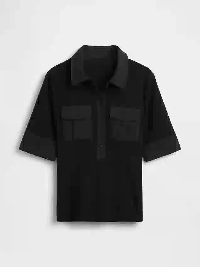 Modernes Utility-T-Shirt mit Ellbogenärmeln