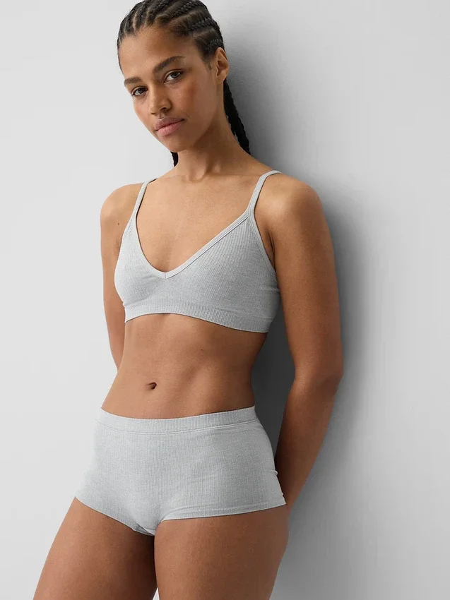 Nahtloses, geripptes Dreieck-Bralette