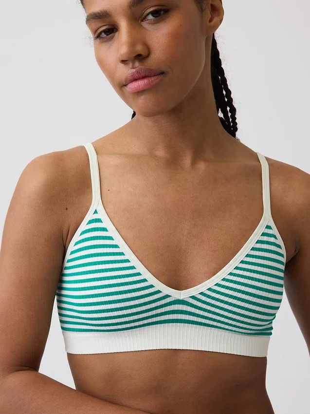 Nahtloses, geripptes Dreieck-Bralette