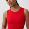 Nahtloses, geripptes, kurzes Tanktop