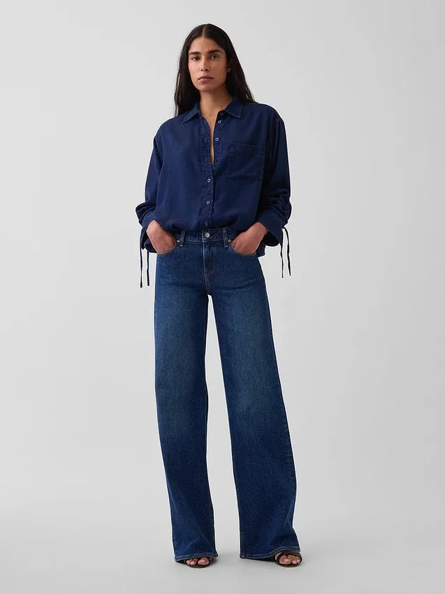 Oversize-Hemd aus Denim mit gerafften Ärmeln