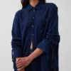 Oversize-Hemd aus Denim mit gerafften Ärmeln