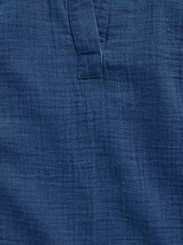 Oversize-Oberteil aus Baumwollgaze-Denim mit geschlitztem Ausschnitt