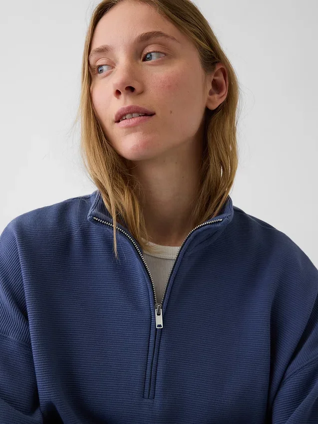 Oversize-Pullover aus strukturierter Baumwolle mit halbem Reißverschluss