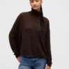 Oversize-Rollkragenpullover aus Pointelle-Strick