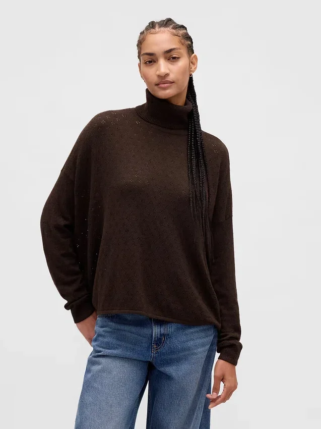 Oversize-Rollkragenpullover aus Pointelle-Strick