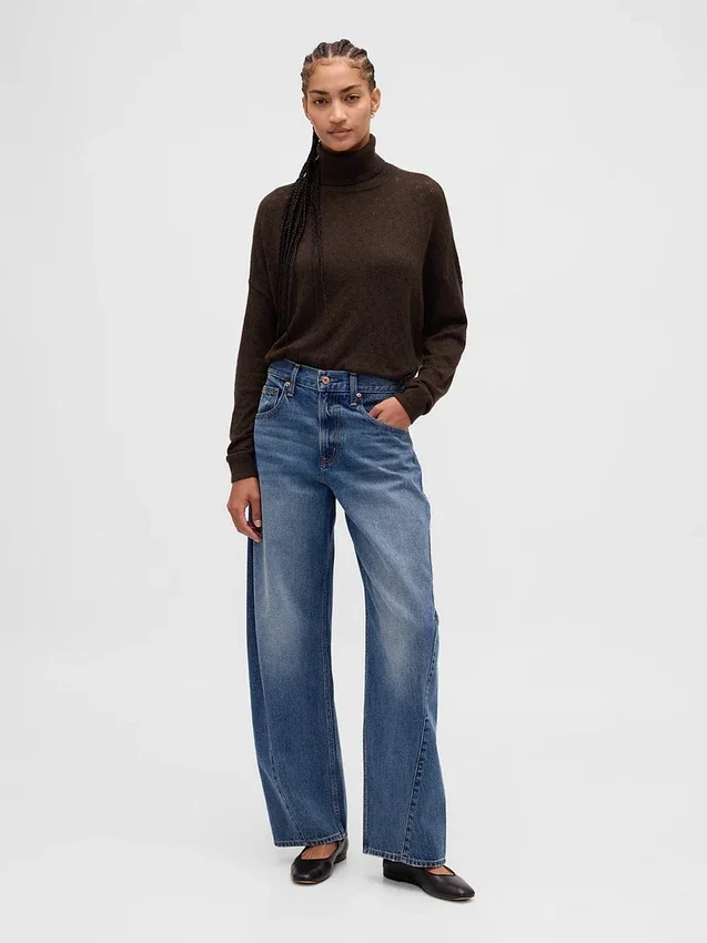 Oversize-Rollkragenpullover aus Pointelle-Strick