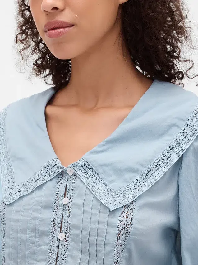 Peplum-Oberteil mit Kragen und V-Ausschnitt