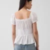 Peplum-Oberteil mit quadratischem Ausschnitt und Spitzenbesatz