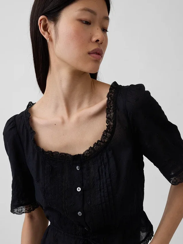 Peplum-Oberteil mit Spitzenbesatz