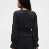 Peplum-Oberteil mit V-Ausschnitt und Lochstickerei
