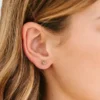 Pierced Co Winzige klassische Blumen-Ohrstecker