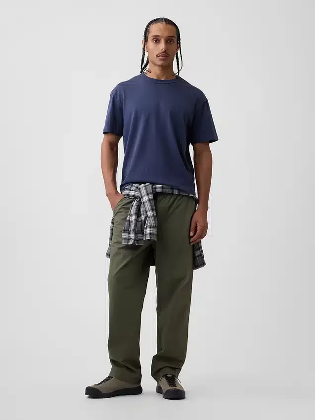 Popeline-Hose im 90er-Jahre-Stil
