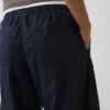 Popeline-Hose mit doppeltem Kniebereich und weitem Bein