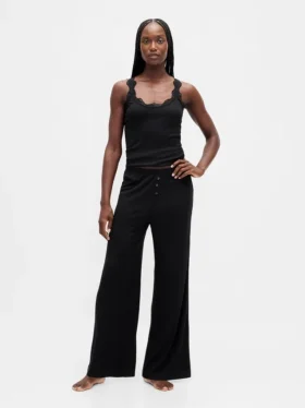Pyjama-Hose mit weitem Bein und Mini-Rippmuster
