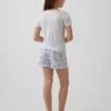 Pyjama-Set für Kinder aus recyceltem Rippstrick-Material in Form von Shorts