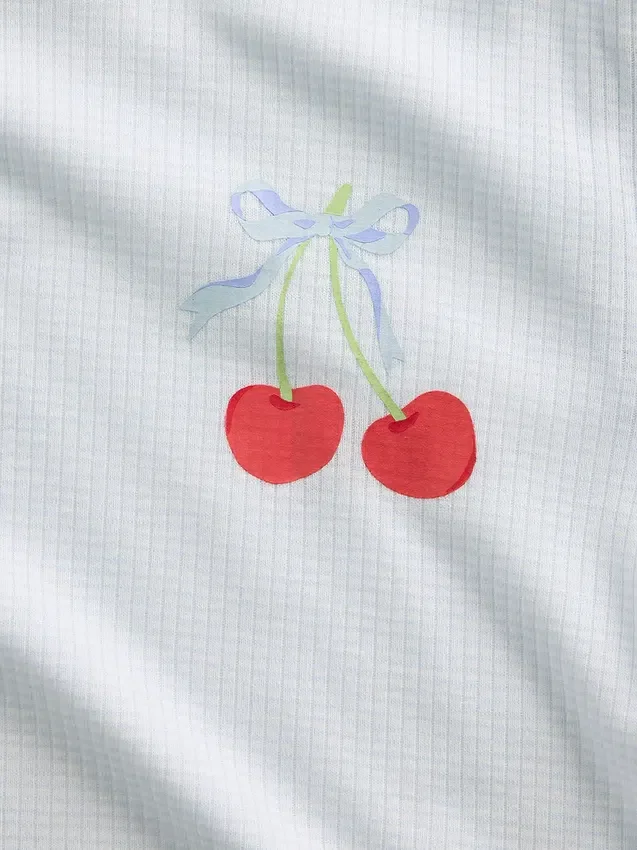 Pyjama-Set für Kinder aus recyceltem Rippstrick-Material in Form von Shorts