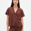 Pyjamahemd mit Rüschen