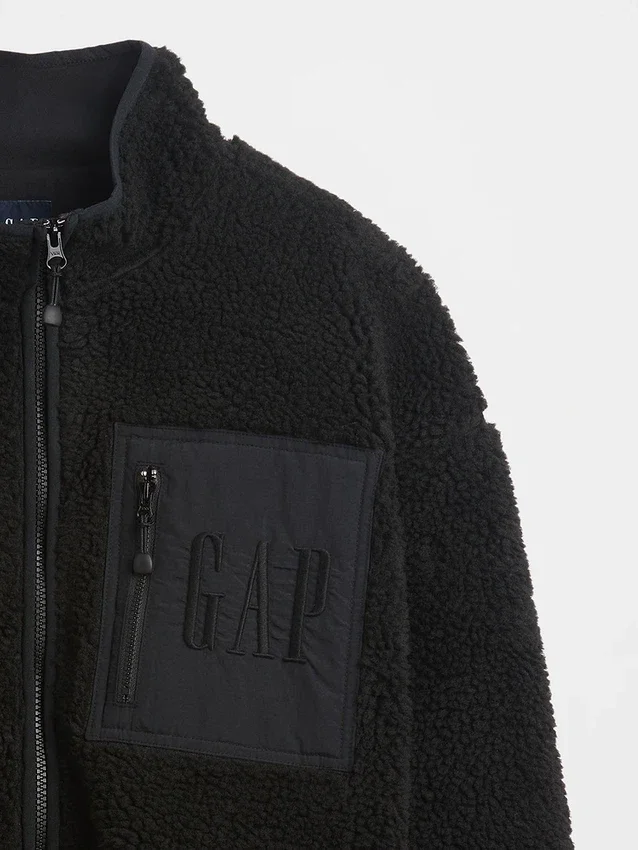 Recycelte Sherpa-Jacke mit übergroßem Logo und Reißverschluss