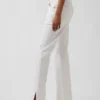 Relaxed Straight Jeans mit mittlerer Leibhöhe und gespaltenem Saum