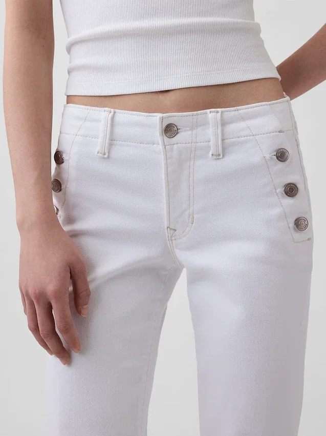 Sailor-Jeans mit niedriger Leibhöhe, lang und schmal geschnitten