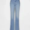 Sailor-Jeans mit niedriger Leibhöhe, lang und schmal geschnitten