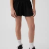 Schnelltrocknende Laufshorts für Kinder mit Schmetterlingssaum