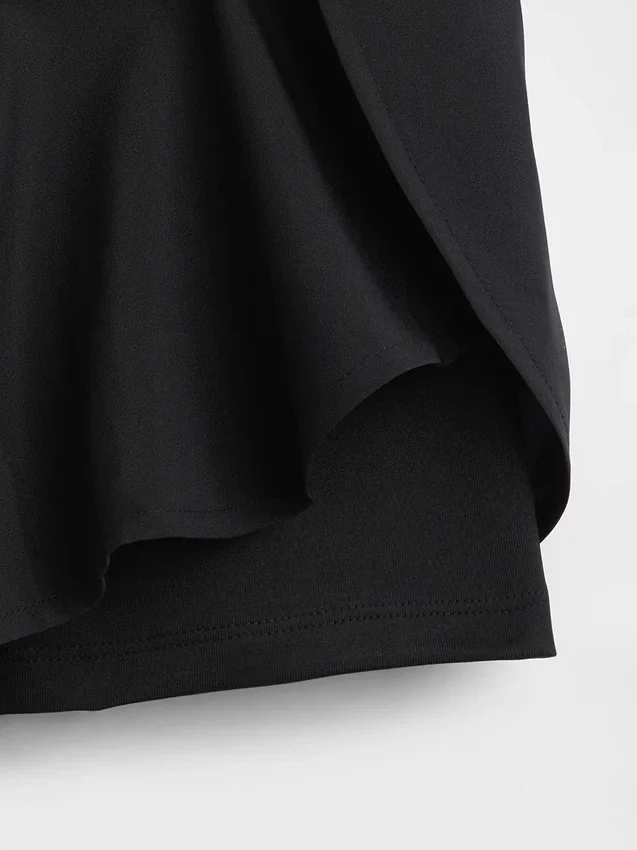 Schnelltrocknende Laufshorts für Kinder mit Schmetterlingssaum