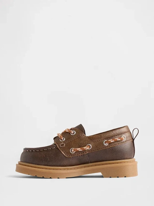 Schuhe für Kleinkinder aus veganem Leder