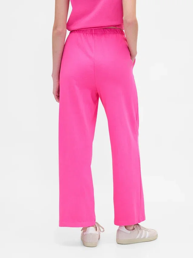 Schwere gerade Hose