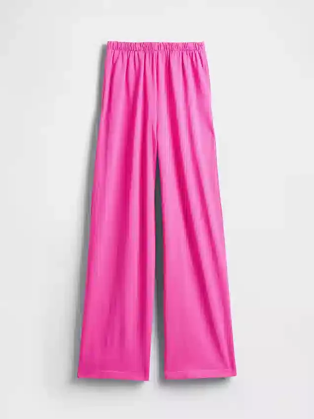 Schwere gerade Hose