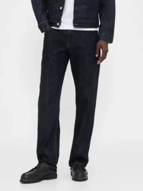 Schwere, locker sitzende Straight-Jeans