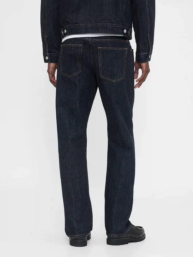 Schwere, locker sitzende Straight-Jeans