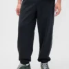 Schwere, weit geschnittene Jogginghose