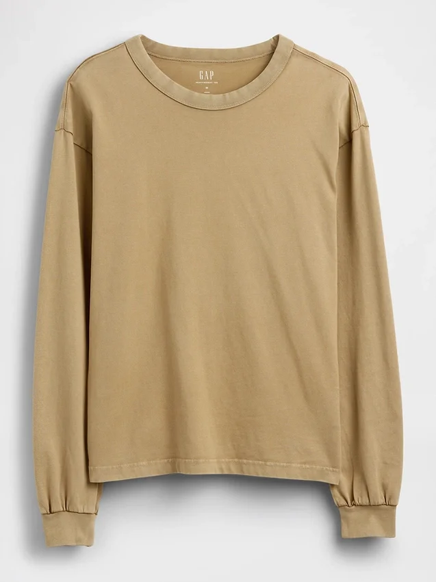 Schweres, kurzes T-Shirt