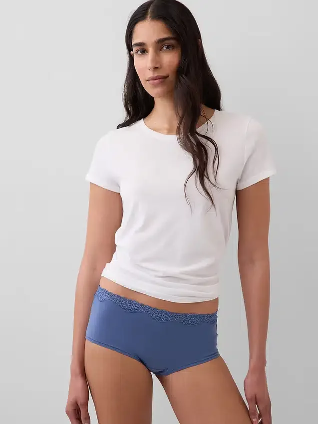 Shorty aus Bio-Stretch-Baumwolle mit Spitzenbesatz