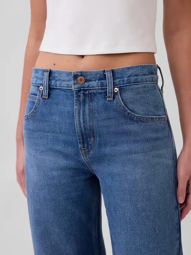 Slim-Barrel-Jeans mit mittlerer Leibhöhe