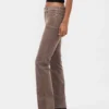 Slim-Straight-Hose aus Cord mit niedriger Leibhöhe im 90er-Jahre-Stil