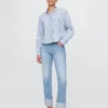 Slim-Straight-Jeans im 90er-Jahre-Stil mit hohem Bund und Umschlag