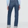 Slim-Straight-Jeans im 90er-Jahre-Stil mit hohem Bund und Umschlag
