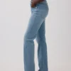 Slim-Straight-Jeans im 90er-Jahre-Stil mit hoher Leibhöhe und verdrehten Nähten
