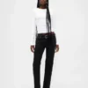 Slim-Straight-Jeans im 90er-Jahre-Stil mit niedriger Leibhöhe