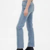 Slim-Straight-Jeans im 90er-Jahre-Stil mit niedriger Leibhöhe