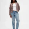 Slim-Straight-Jeans im 90er-Jahre-Stil mit niedriger Leibhöhe