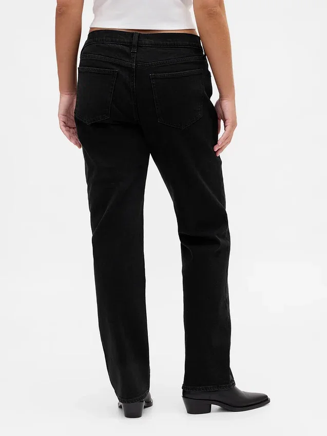 Slim-Straight-Jeans im 90er-Jahre-Stil mit niedriger Leibhöhe